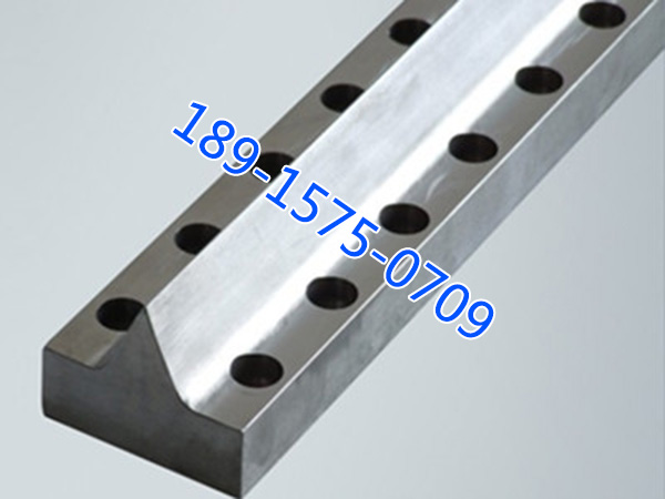 孝感熔噴布模具 | 專業(yè)製造各種型號熔噴布模具 孝感熔(róng)噴布模具 | 專業製造各種型號熔噴布模具