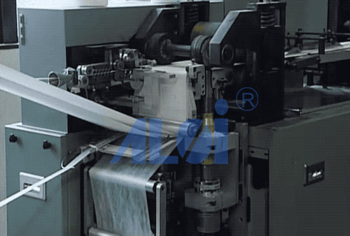 台州600/6500熔噴模(mó)具 | 熔噴布要想做到95或以上,這些關鍵不可以忽略(調機師傅分享) 台州600/6500熔噴模具 | 熔噴布要想做到95或以上,這些關鍵(jiàn)不可以忽略(調機師傅(fù)分享)